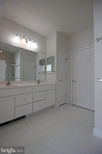8974 Yellow Daisy Pl, Lorton VA  22079-5693 exterior