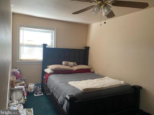 2435 Brookwood St, Harrisburg PA 17104-2112 exterior