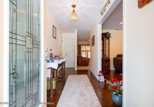 426 Frank Applegate Rd, Jackson Twp, NJ 08527-4218