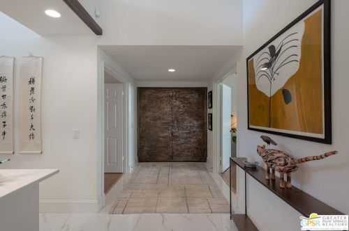 4 Vista Loma Dr, Rancho Mirage CA  92270-2959 exterior