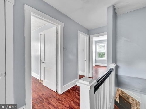 618 New Holland Ave, Lancaster PA 17602-2136 exterior