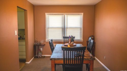 1364 I St, Floral Park NY  11003-3846 exterior