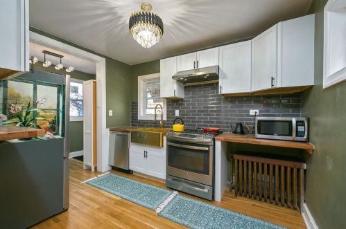 7711 Cannon St, Pittsburgh PA 15218-2108 exterior