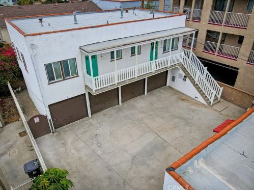 757 Redondo Ave, Long Beach CA  90804-5140 exterior