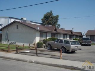8116 Collison St, Lamont, CA 93241-1035