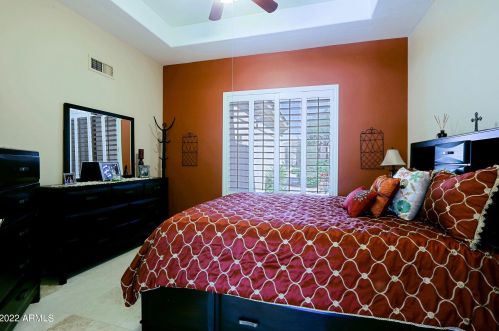 6860 Amber Sun Dr, Scottsdale AZ 85266-7034 exterior