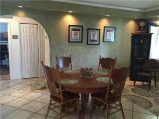 1437 Dewey St, Hollywood, FL 33020-6136