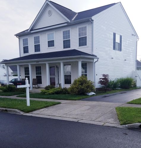2499 Delowe St, Darbydale, OH 43123-9332