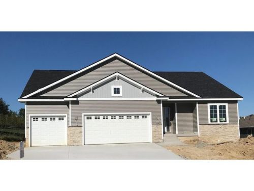 1502 Kentucky Ave, Indianola, IA 50125-4762