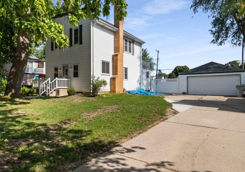 3666 89, Milwaukee WI 53222-3605 exterior