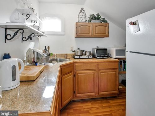 251 Bancroft Rd, Kennett Sq PA  19348-2292 exterior