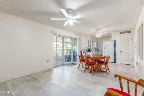 9934 Oak Rdg Dr, Sun City AZ 85351-1658 exterior