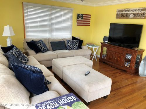 115 15th Ave, Belmar NJ  07719-2519 exterior