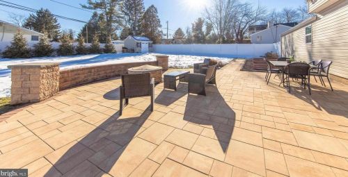 103 Dolington Rd, Yardley PA 19067-2621 exterior