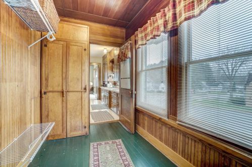 204 Maple St, Glenwood City WI  54013-8539 exterior