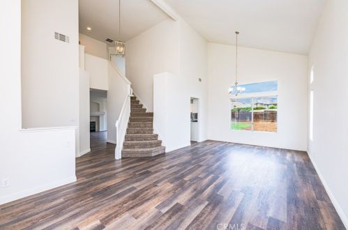 1413 Chase St, San Jacinto CA  92583-6353 exterior