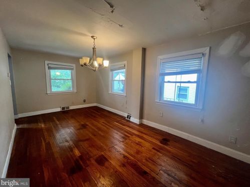 841 Maple Ave, Berwyn, PA 19312-1725