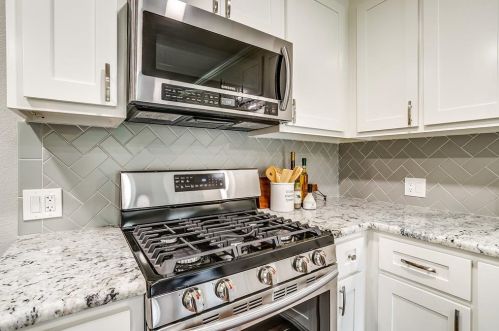 4205 Westmont Ct, Fort Worth TX  76109-5035 exterior