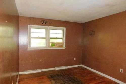 37 Bingham Rd, Marlborough NY  12542-5903 exterior