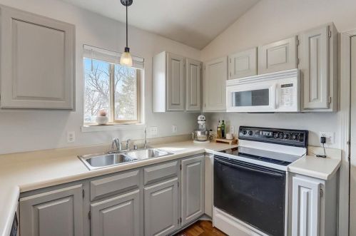 1100 Lee St, Lake Mills WI  53551-1938 exterior