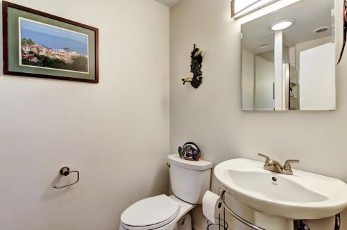 14254 Oak Ridge Rd, Lake Wildwood CA  95946-9364 exterior