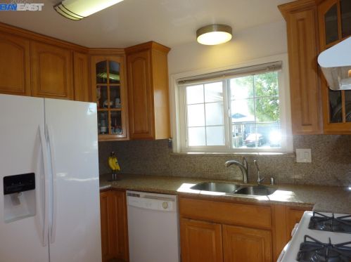 268 Royce Way, West Pittsburg CA  94565-4700 exterior