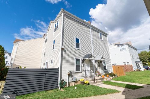 1860 Bryant St, Washington DC  20018-3671 exterior