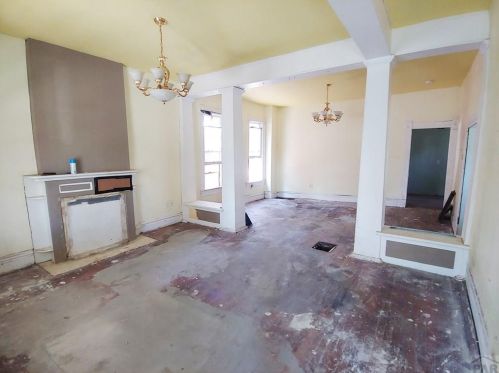 2619 4th Ave, Pueblo, CO 81003-1706