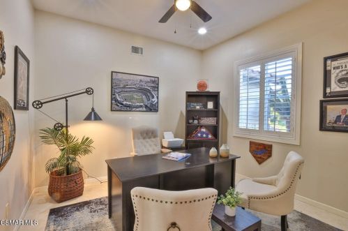 5391 Evening Sky Dr, Simi Valley CA  93063-5744 exterior