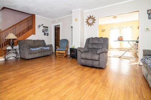 223 Perrin Ave, Springfield OH 45506-2725 exterior