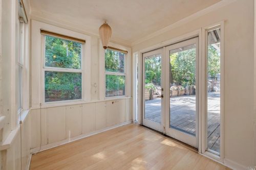 5372 Montecito Ave, Santa Rosa CA 95404-1954 exterior