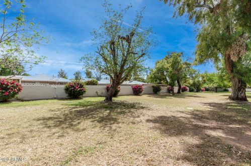 5226 20th St, Phoenix AZ  85016-3331 exterior
