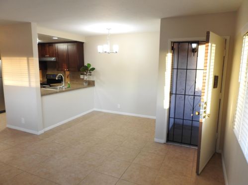 816 27th St, San Diego CA 92102-2758 exterior