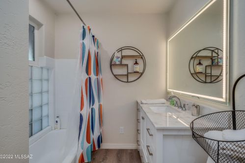 5841 Baker St, Tucson AZ  85711-2409 exterior