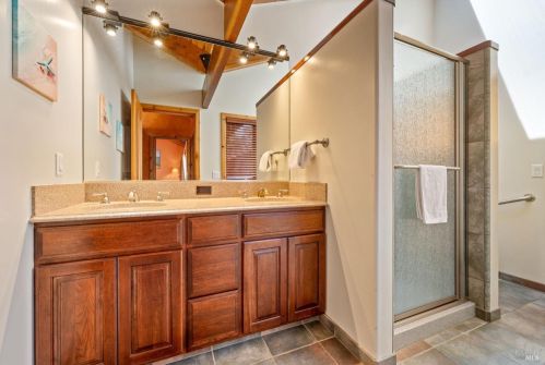 45465 Caspar Dr, Mendocino CA  95460-9727 exterior