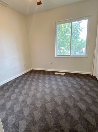 222 11th Ave, Whitaker PA  15120-1629 exterior