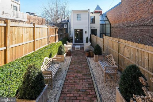 1218 28 St, Washington DC 20007-3355 exterior