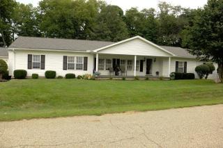 165 Northwoods Dr, Chillicothe, OH 45601-9359