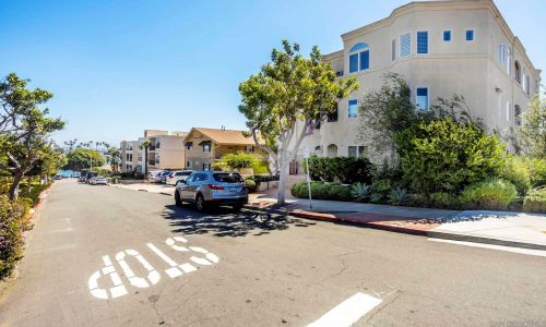 2993 Lawrence St, San Diego, CA 92106-3522