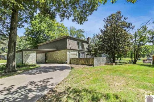 206 Japonica Dr, Paducah, KY 42003-9036