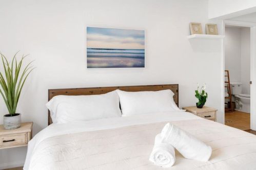 413 Philadelphia Dr, Jupiter FL  33458-4245 exterior