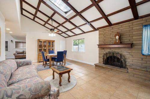 1071 Ash St, Pismo Beach, CA 93420-3870