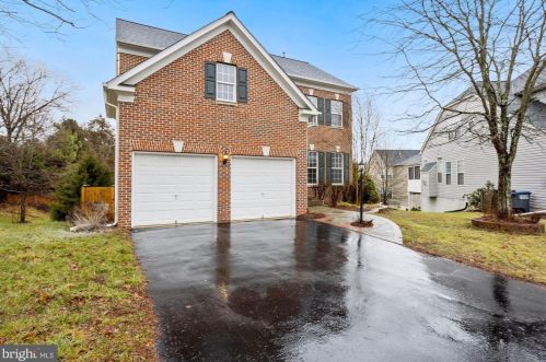 18232 Mill Spring Ct, Leesburg, VA 20176-5195