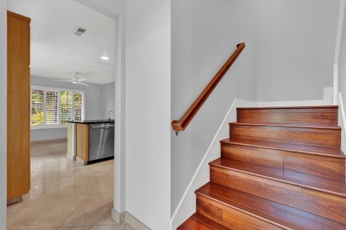 3912 Caminito Del Mar Cv, San Diego CA 92130-2519 exterior