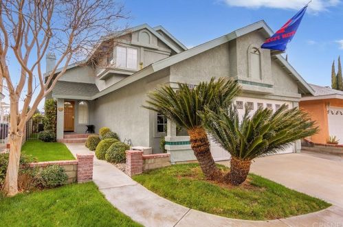 28339 Evergreen Ln, Santa Clarita, CA 91390-4012