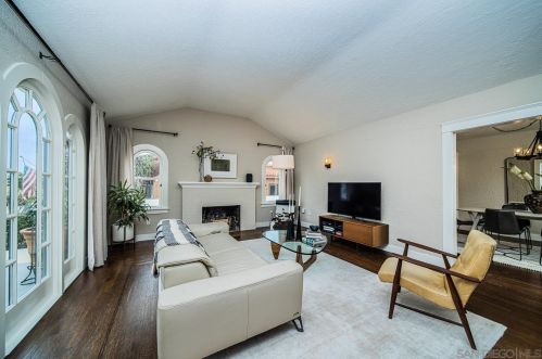 3017 Goldsmith St, San Diego CA  92106-1416 exterior