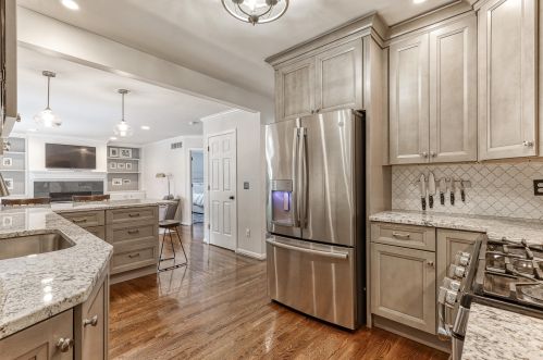 24 Greenbriar Ave, Covington KY  41017-2752 exterior