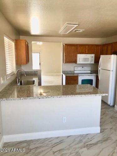 1681 Cardinal Dr, Casa Grande, AZ 85122-6314