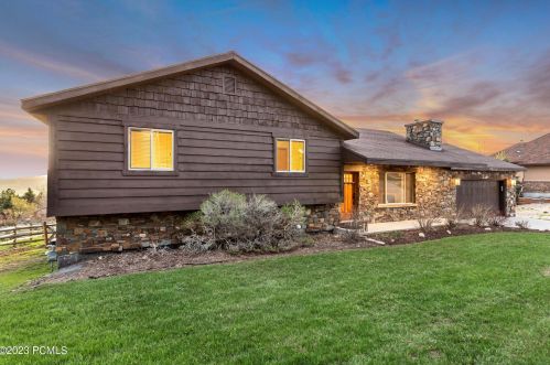 6485 Mountain View Dr, Park City, UT 84098-6128