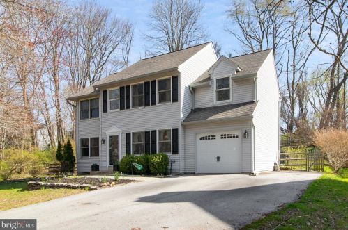 4003 Stirrup Ct, Boothwyn, PA 19061-2643